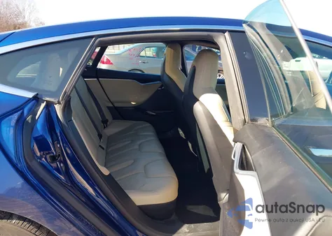 2016 Tesla Model S 60D/70D/75D/85D/90D из США, поврежденный, VIN 5YJSA1E20GF170439